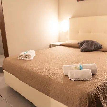 Ξενοδοχείο Golden